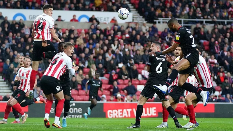 Fulham và Rotherham